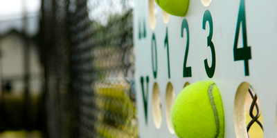 Pontuação de desportos de raquete: Um guia completo para principiantes